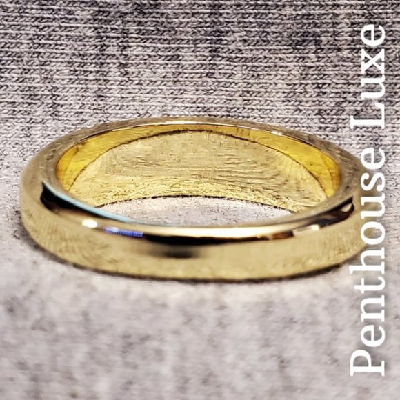 FINAL RESTOCK!! Brilliant Cut Yellow Gold Spine Prong Ring - Picture 3 of 6